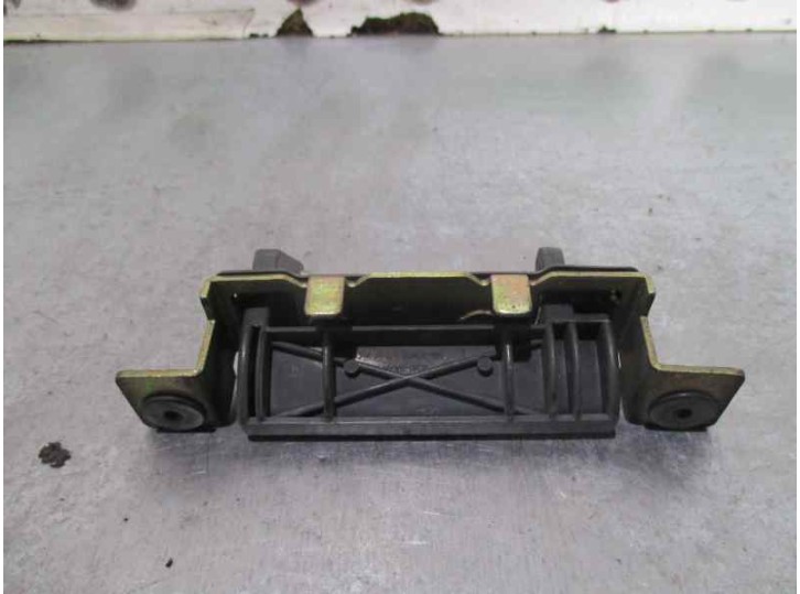 Replacement tailgate exterior handle for Hyundai Trajet (FO) 2.0 CRDi CAT OEM IAM reference BOX 7 