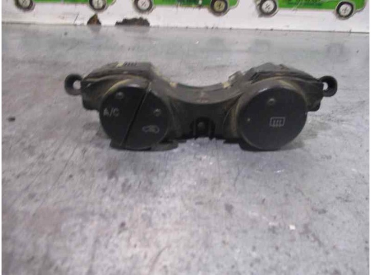 Recambio de mando calefaccion / aire acondicionado para ford transit connect (tc7) 1.8 tdci cat referencia OEM IAM 2T1T19A945BA 