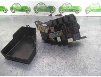Replacement relay / fuse box for Mitsubishi Santamo (Hyundai) Santamo Confort OEM IAM reference 91840M2110 