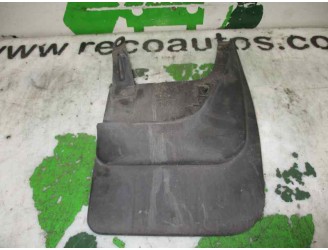 Recambio de faldon trasero para mitsubishi santamo (hyundai) santamo confort referencia OEM IAM 1067808  