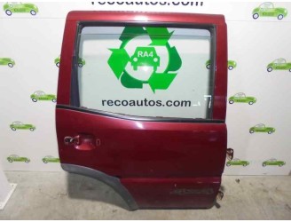 Recambio de puerta trasera derecha para nissan terrano/terrano.ii (r20) 2.7 turbodiesel referencia OEM IAM 821007F630 GRANATE 5 