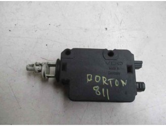 Recambio de motor cierre centralizado porton para bmw serie 3 berlina (e36) 1.7 turbodiesel cat referencia OEM IAM 