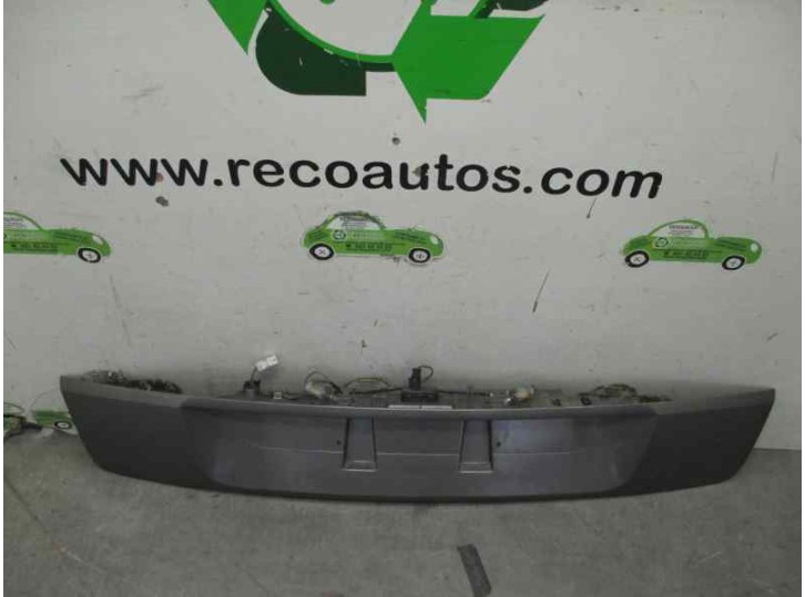 Recambio de maneta exterior porton para renault scenic ii 1.9 dci diesel referencia OEM IAM 8200076256  