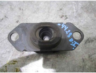 Recambio de soporte motor izquierdo para renault scenic ii 1.9 dci diesel referencia OEM IAM 8200352861 