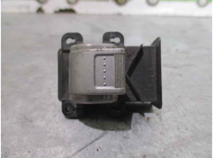 Recambio de mando elevalunas trasero derecho para honda civic berlina 5 (eu7/8) 1.7 ctdi ls referencia OEM IAM M20783 TEC
