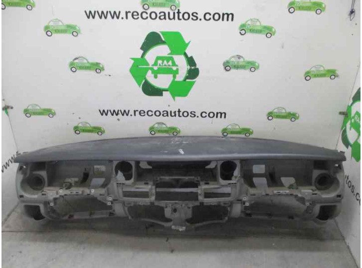 Recambio de salpicadero para renault master ii phase 2 caja cerrada 2.5 diesel referencia OEM IAM   