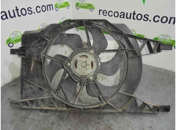 Recambio de electroventilador para renault laguna ii (bg0) 1.9 dci diesel referencia OEM IAM 8200025635 1831068000 