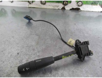 Recambio de mando radio volante para peugeot 206 berlina xs referencia OEM IAM 96250985ZL 34413301 