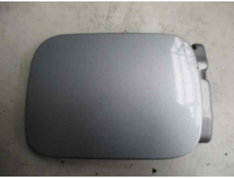 Replacement fuel filler flap for Seat Ibiza (6K) 1.9 TDI OEM IAM reference 