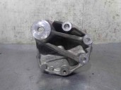 Replacement engine mount for Citroën C5 Sedan 1.6 16V HDI FAP OEM IAM reference 9647646380A 