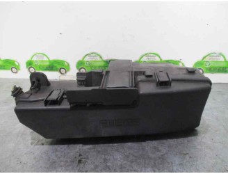 Recambio de caja reles / fusibles para volvo s60 berlina 2.4 cat referencia OEM IAM 9494210 