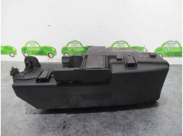 Replacement relay / fuse box for Volvo S60 saloon 2.4 CAT OEM IAM reference 9494210 