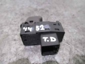 Recambio de mando elevalunas trasero derecho para volvo s60 berlina 2.4 cat referencia OEM IAM 9472275 02W346 