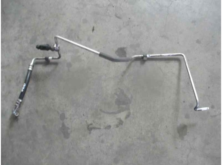 Recambio de tubos aire acondicionado para hyundai trajet (fo) 2.0 crdi cat referencia OEM IAM 977683A150 