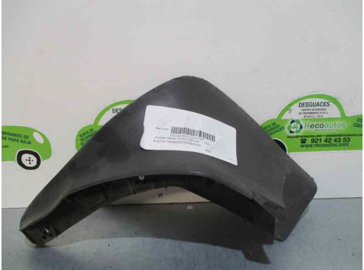 Recambio de aletin trasero izquierdo para hyundai trajet (fo) 2.0 crdi cat referencia OEM IAM 868413A000 