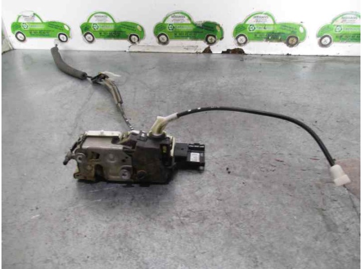Replacement front right door lock for Citroën Berlingo Station Wagon XTR Plus OEM IAM reference A01851 5 DOORS