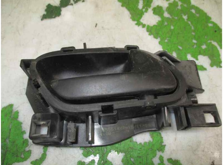 Replacement front right interior door handle for Citroën Berlingo Station Wagon XTR Plus OEM IAM reference 9144C1 
