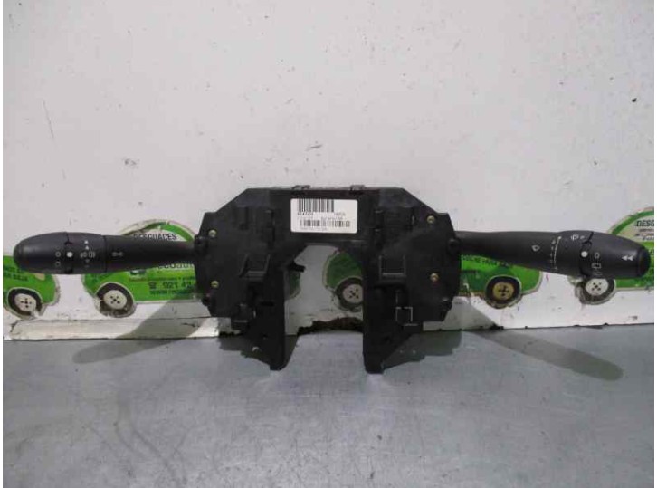 Replacement lights switch for Citroën C4 sedan SX OEM IAM reference N345657336 VALEO