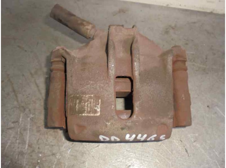 Replacement front right brake caliper for Citroën C4 sedan SX OEM IAM reference 9649211180 BOSCH