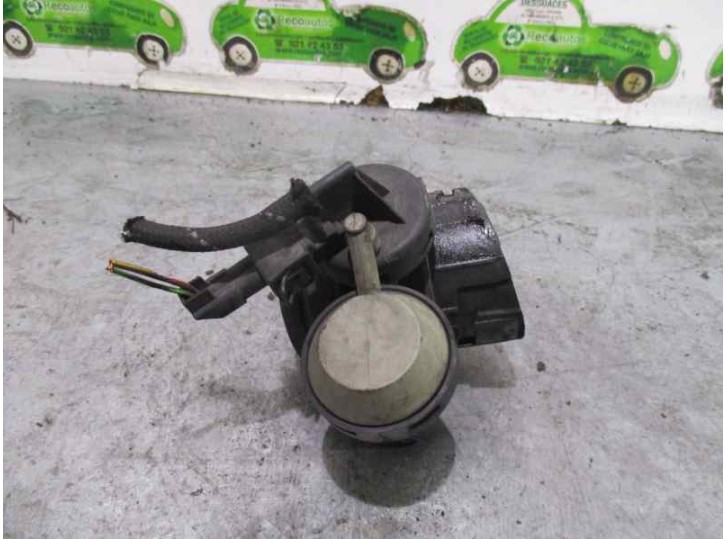 Recambio de caja mariposa para seat ibiza (6k1) 1.9 sdi referencia OEM IAM 028128063E 0928400339 BOSCH