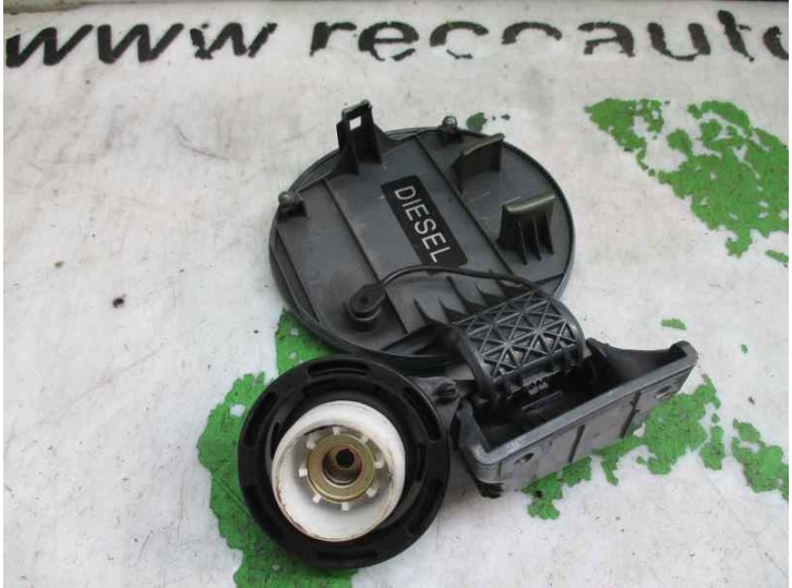 Replacement exterior fuel cap for Kia Rio II (JB) 1.5 CRDi OEM IAM reference VERDE