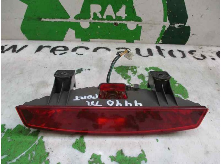 Recambio de luz central de freno para kia rio ii (jb) 1.5 crdi referencia OEM IAM 