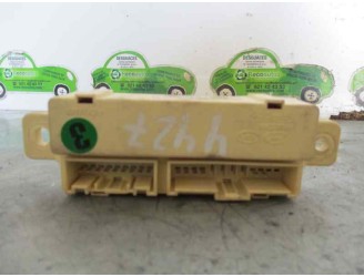 Recambio de caja reles / fusibles para hyundai i30 1.4 cat referencia OEM IAM 919402H130 