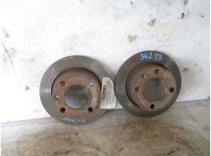 Replacement rear brake disc for Citroën Xantia saloon 1.8i X / 1.8 X OEM IAM reference REAR LEFT 