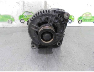 Recambio de alternador para volvo serie 960 berlina/familiar 2.5 24v familiar referencia OEM IAM 0123510017 6849755 BOSCH