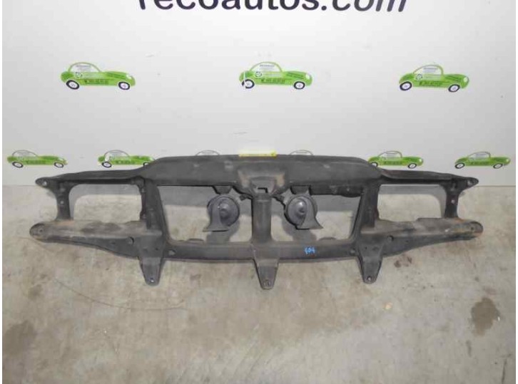 Recambio de panel frontal para volvo v70 familiar 2.0 cat referencia OEM IAM DE FIBRA,CON CLAXON 