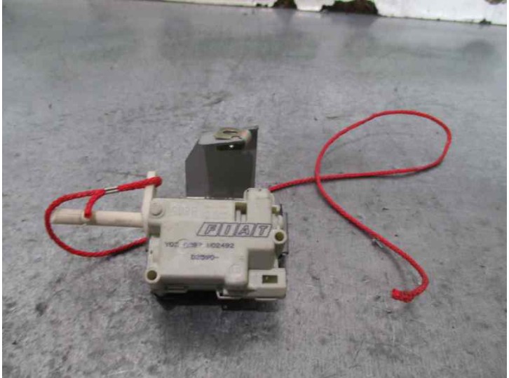 Recambio de motor tapa deposito combustible para lancia thesis (115) 2.4 20v cat referencia OEM IAM Y03D287N02492 Y03D287N02492 