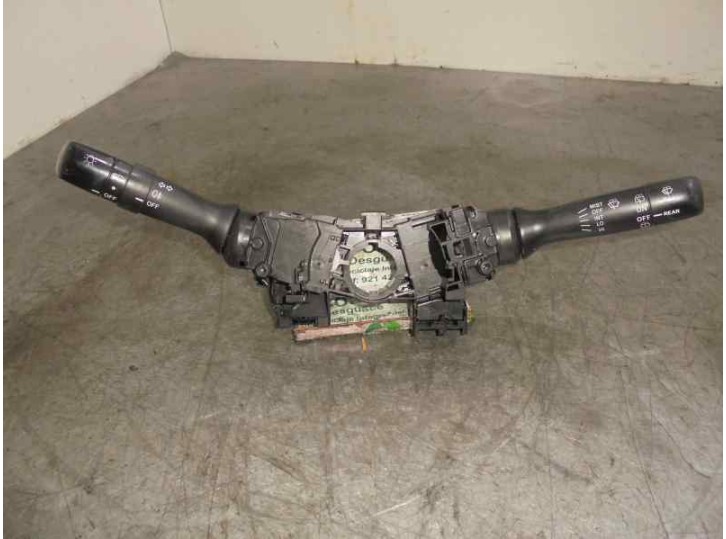 Recambio de mando luces para toyota yaris (_p9_) 1.3 vvt-i (scp90_) referencia OEM IAM 17F001 17F144 