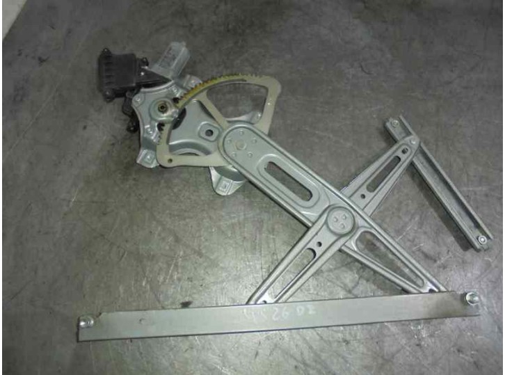 Recambio de elevalunas delantero izquierdo para toyota yaris (_p9_) 1.3 vvt-i (scp90_) referencia OEM IAM 983712100 10 PINES 5 P