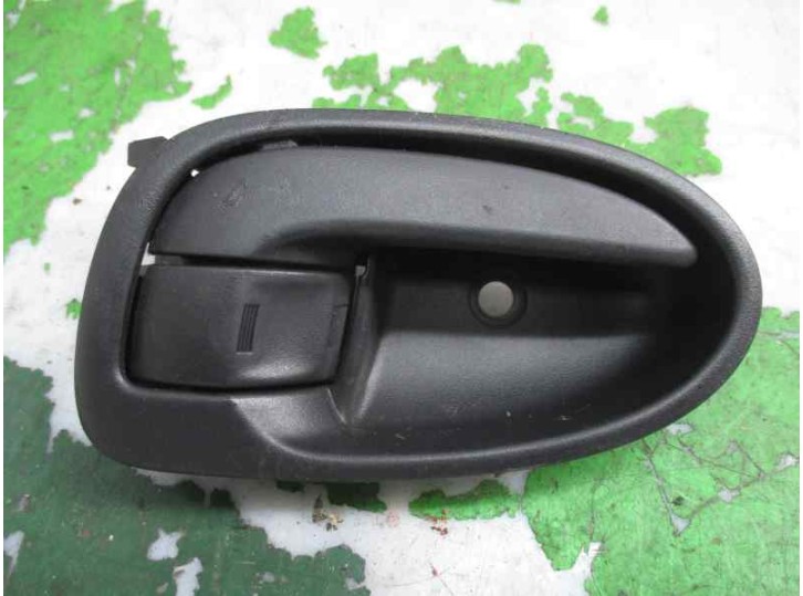 Recambio de maneta interior trasera derecha para toyota yaris (_p9_) 1.3 vvt-i (scp90_) referencia OEM IAM 692050D090B0 CESTA 4 