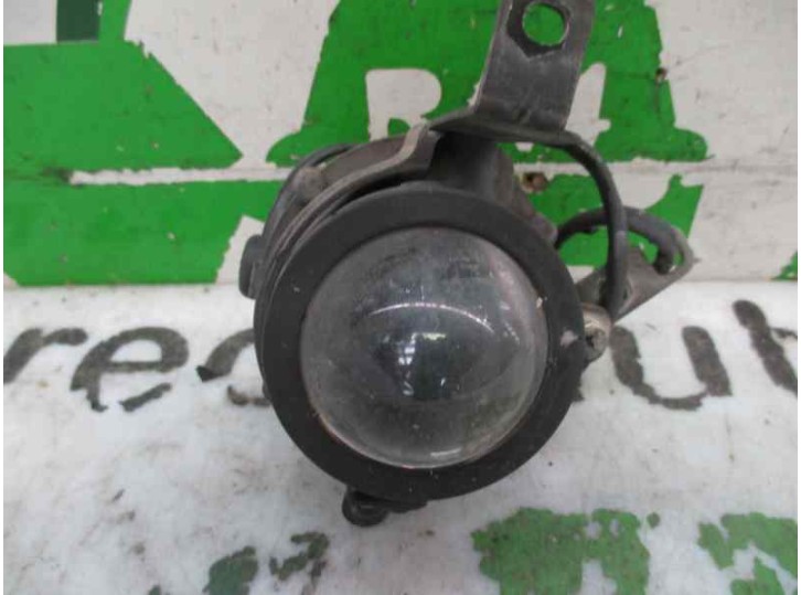 Replacement right fog light for Hyundai Elantra (XD) 2.0 CRDi cat OEM IAM reference 