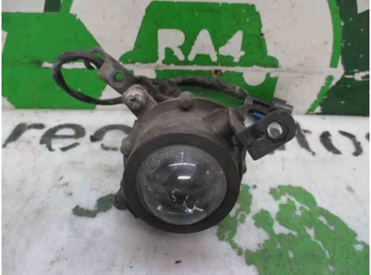 Replacement left fog light for hyundai elantra (xd) 2.0 crdi cat OEM IAM reference 