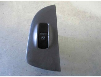 Replacement rear right window lifter switch for hyundai elantra (xd) 2.0 crdi cat OEM IAM reference 935702D000 