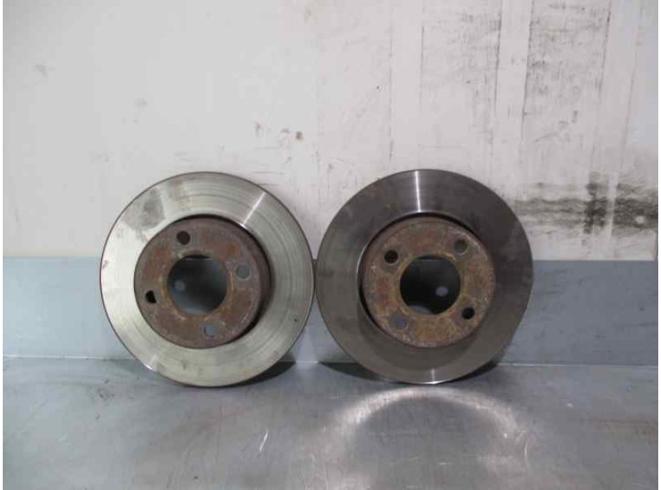 Recambio de disco freno delantero para audi 80/90 (893) 1.8 referencia OEM IAM DELANTERO IZQUIERDO 