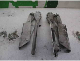 Recambio de bisagra capot para volkswagen jetta (1k2) 2.0 tdi referencia OEM IAM 