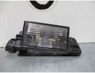 Recambio de piloto matricula para bmw serie 3 berlina (e36) 1.8 cat (m43) referencia OEM IAM   