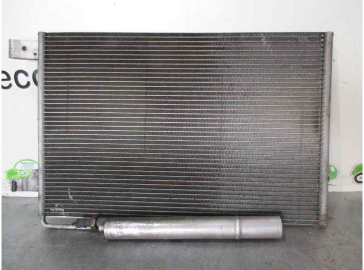 Recambio de condensador / radiador aire acondicionado para mercedes-benz clase a (w169) 1.7 cat referencia OEM IAM A1695000054 