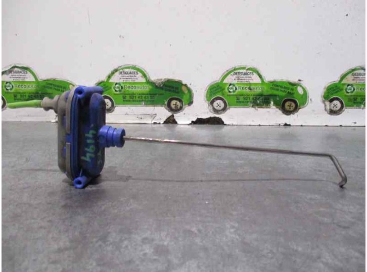 Recambio de motor tapa deposito combustible para volkswagen golf iii berlina (1h1) 1.6 referencia OEM IAM 1H6862159  