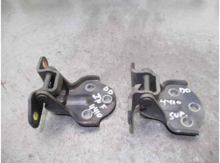 Replacement door hinge for Hyundai Trajet (FO) 2.0 CRDi CAT OEM IAM reference 793203A000 