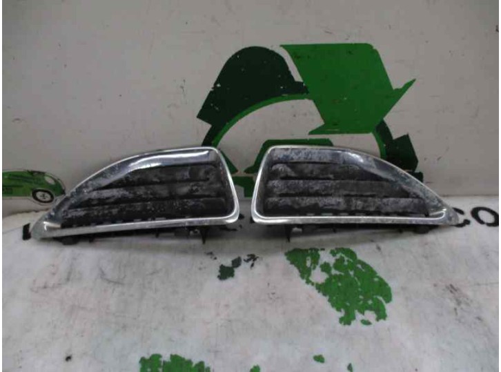 Recambio de rejilla delantera para renault megane i fase 2 classic (la..) 1.6 referencia OEM IAM 
