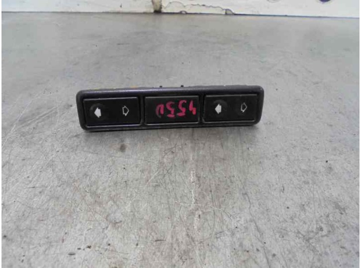 Recambio de mando elevalunas delantero izquierdo para bmw serie 3 touring (e36) 1.8 cat (m43) referencia OEM IAM 