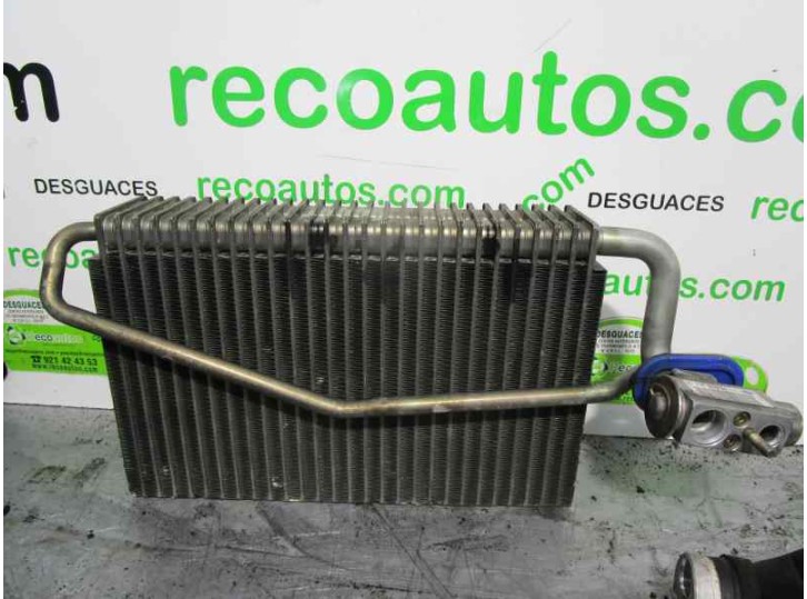 Recambio de evaporador aire acondicionado para mercedes-benz clase clk (w209) coupe 2.6 cat referencia OEM IAM 2098300158 97202 