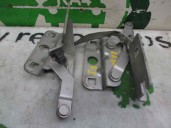 Hood hinge replacement for Citroën Xsara sedan 1.9 turbodiesel OEM IAM reference 