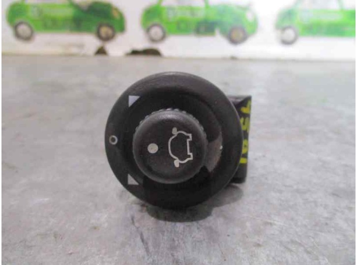 Recambio de mando retrovisor para ford fiesta (cbk) 1.4 tdci cat referencia OEM IAM 93BG17B676BB  