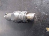 Recambio de inyector para peugeot 406 berlina (s1/s2) 2.1 turbodiesel cat referencia OEM IAM LCR6734302H LUCAS