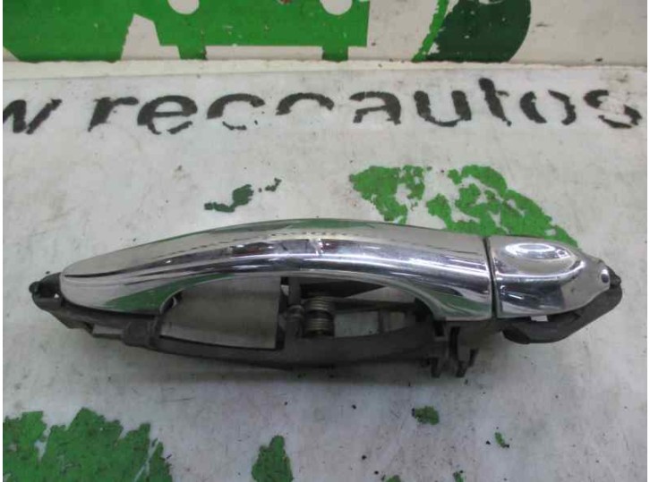 Recambio de maneta exterior delantera derecha para mg serie 75 (rj) 2.0 16v cdt referencia OEM IAM CXB102122MMM 